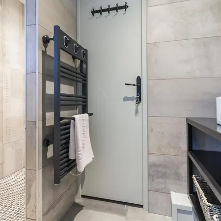 Joué-sur-erdre, 4 Pièces, 6 Personnes - Fr-1-306-942 Сasa de vacaciones *